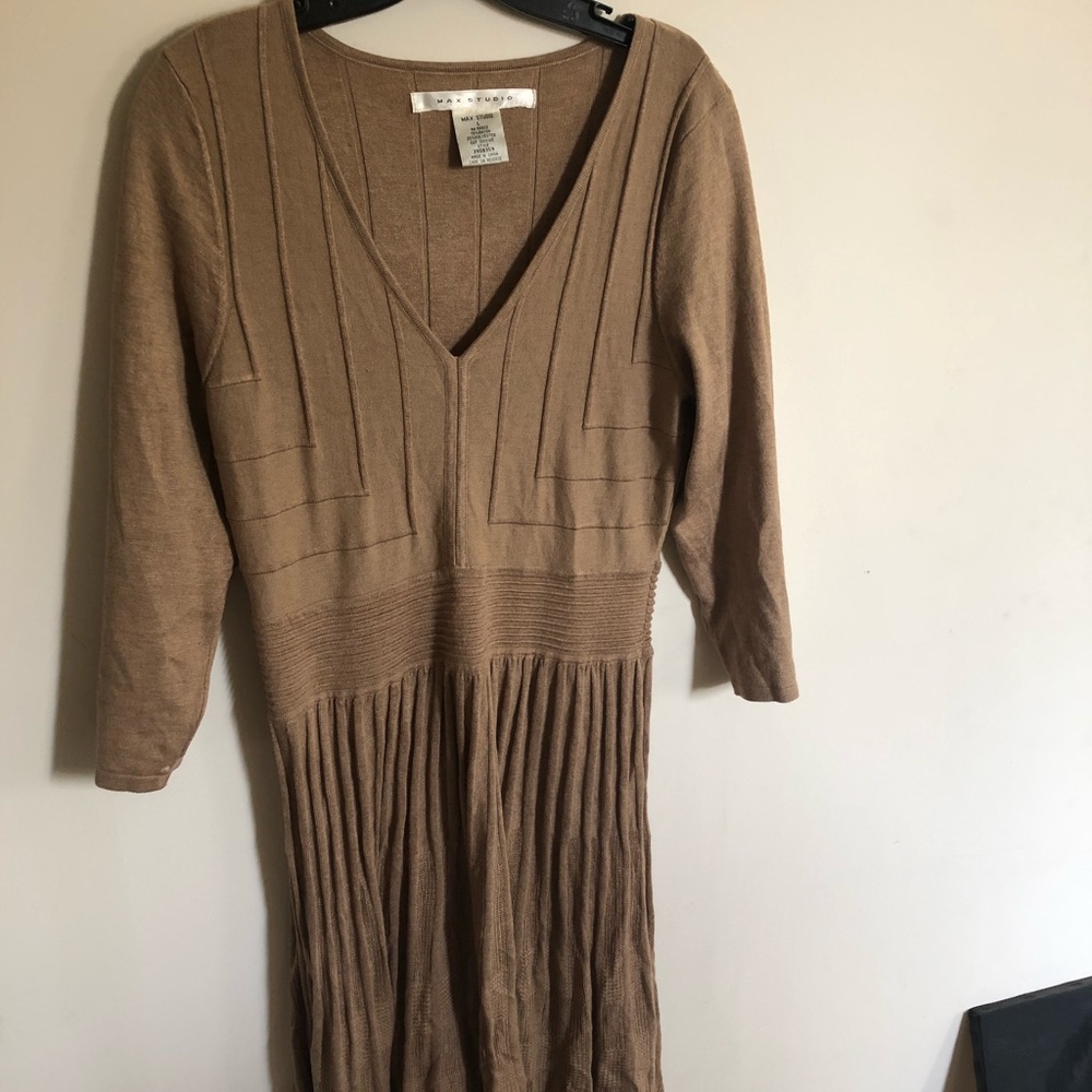 Camel Max Studio Midi Sweater Dress